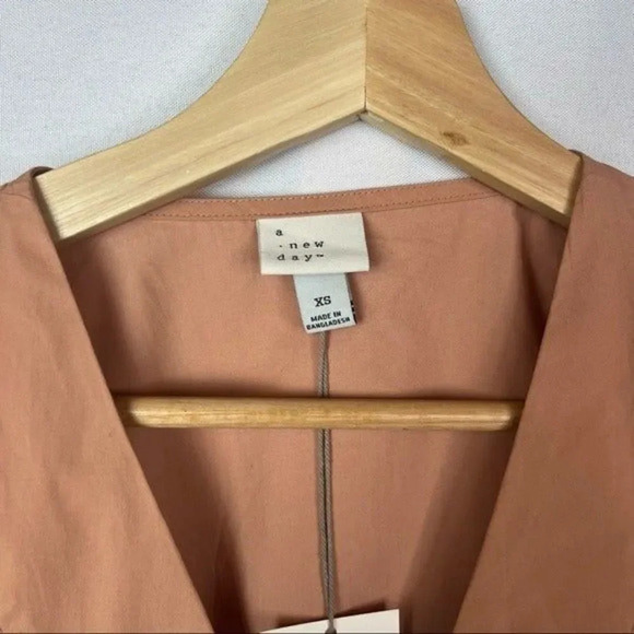 A New Day Blush Pink Puff Sleeve Wrap Peplum Long Sleeve Blouse XS - Picture 4 of 5